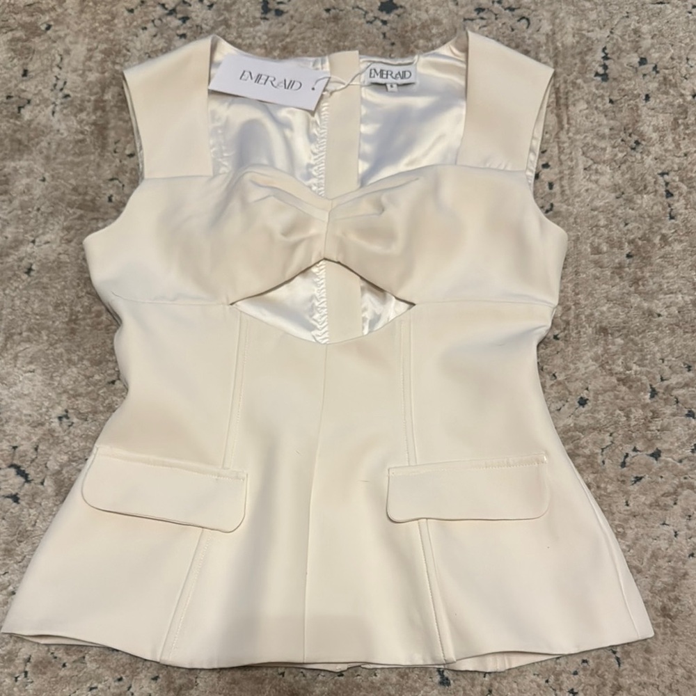 Emerald Ivory Sleeveless Top with Bow Detail - Size Small